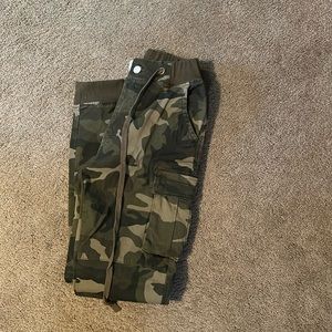 Americanbazi Camo Cargo Twill Jogger Pants